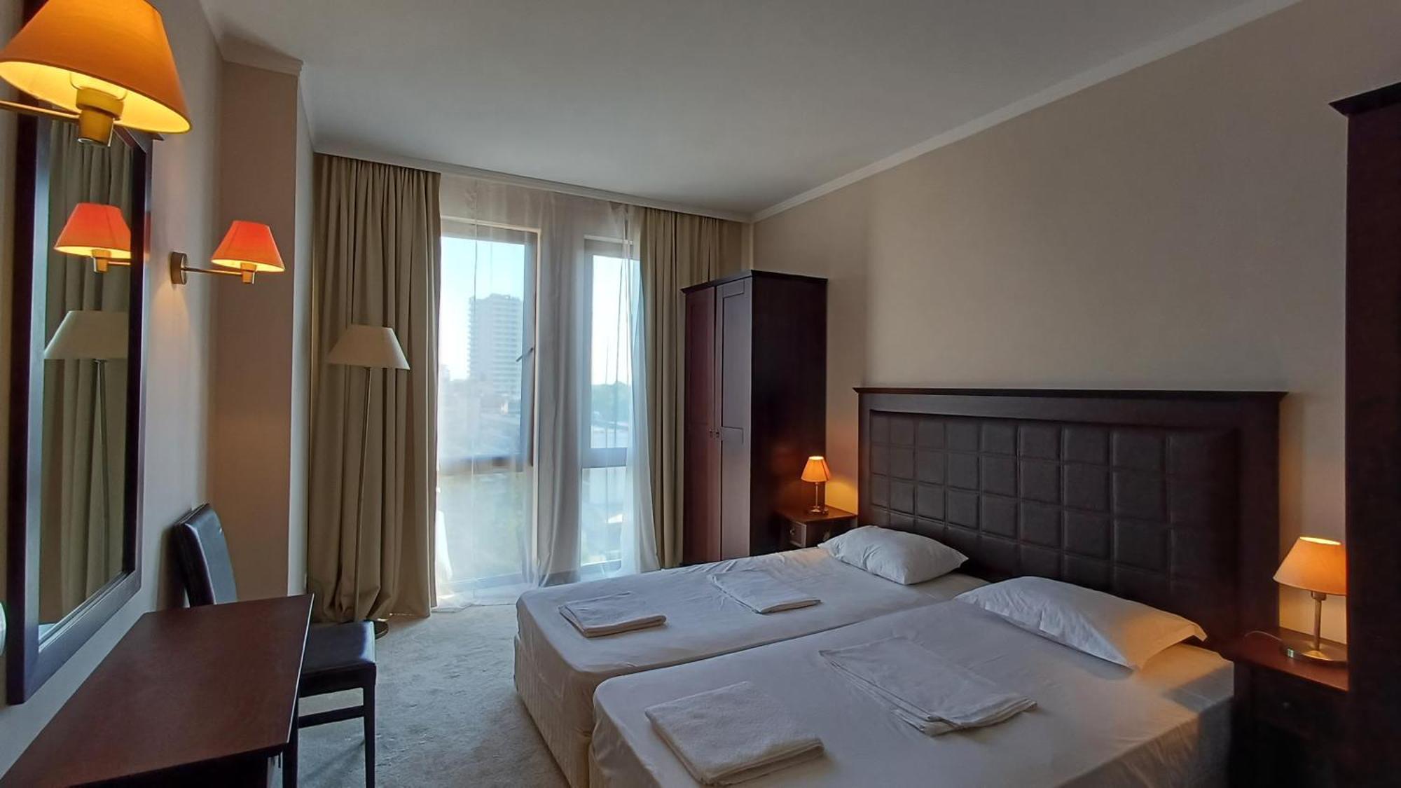 Royal Beach Private Apartments Sunny Beach Exterior foto