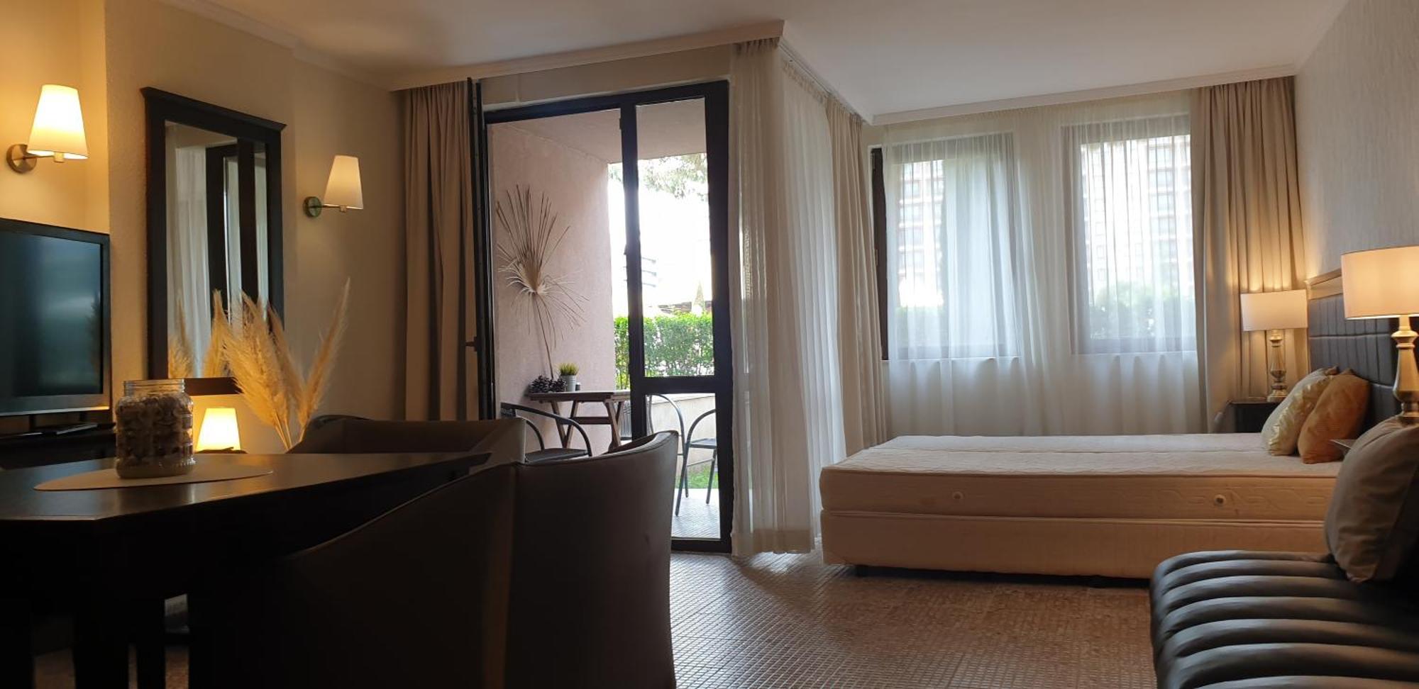 Royal Beach Private Apartments Sunny Beach Exterior foto