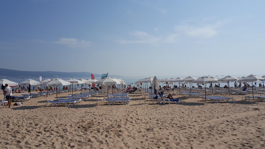 Royal Beach Private Apartments Sunny Beach Exterior foto