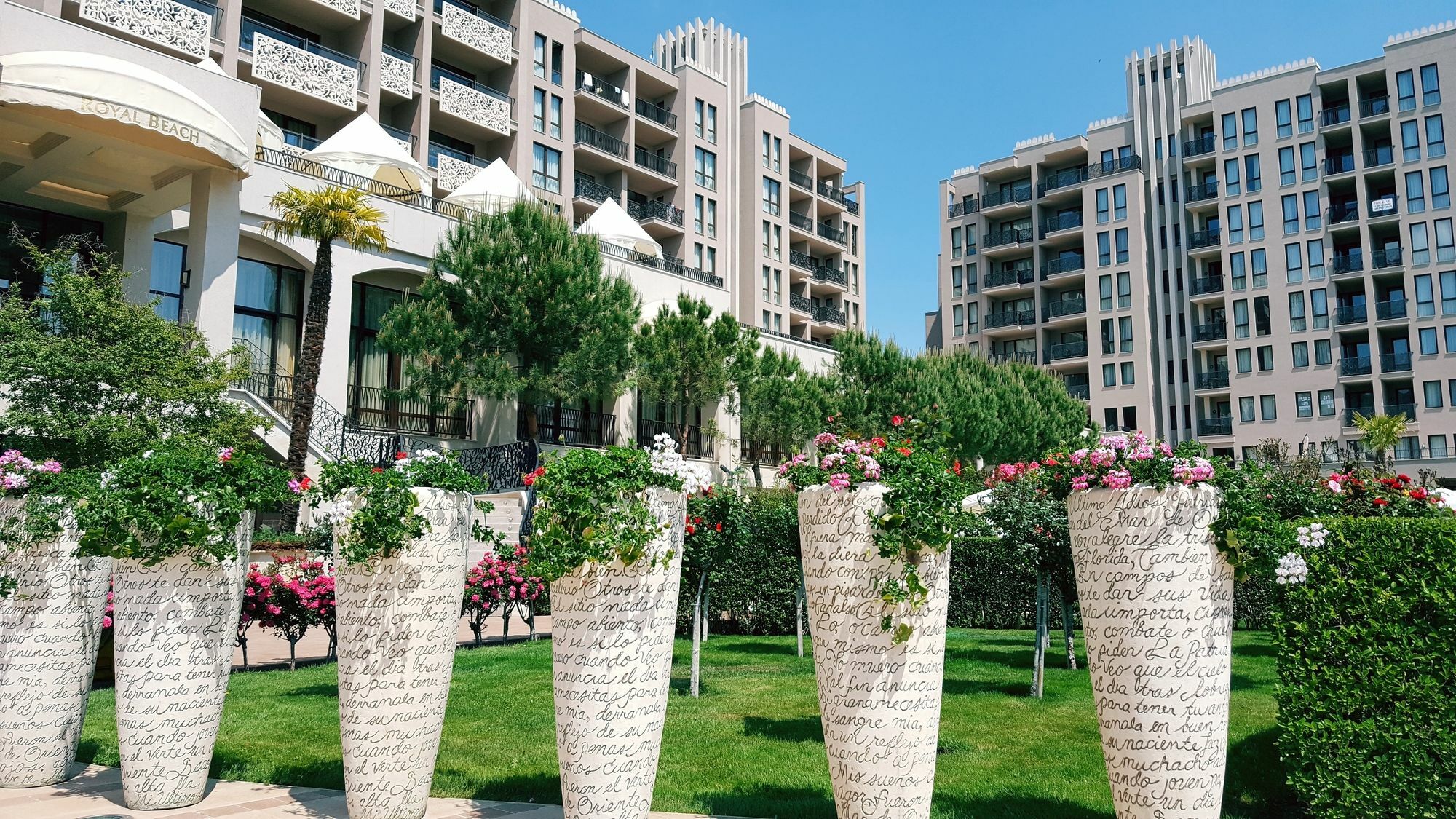 Royal Beach Private Apartments Sunny Beach Exterior foto