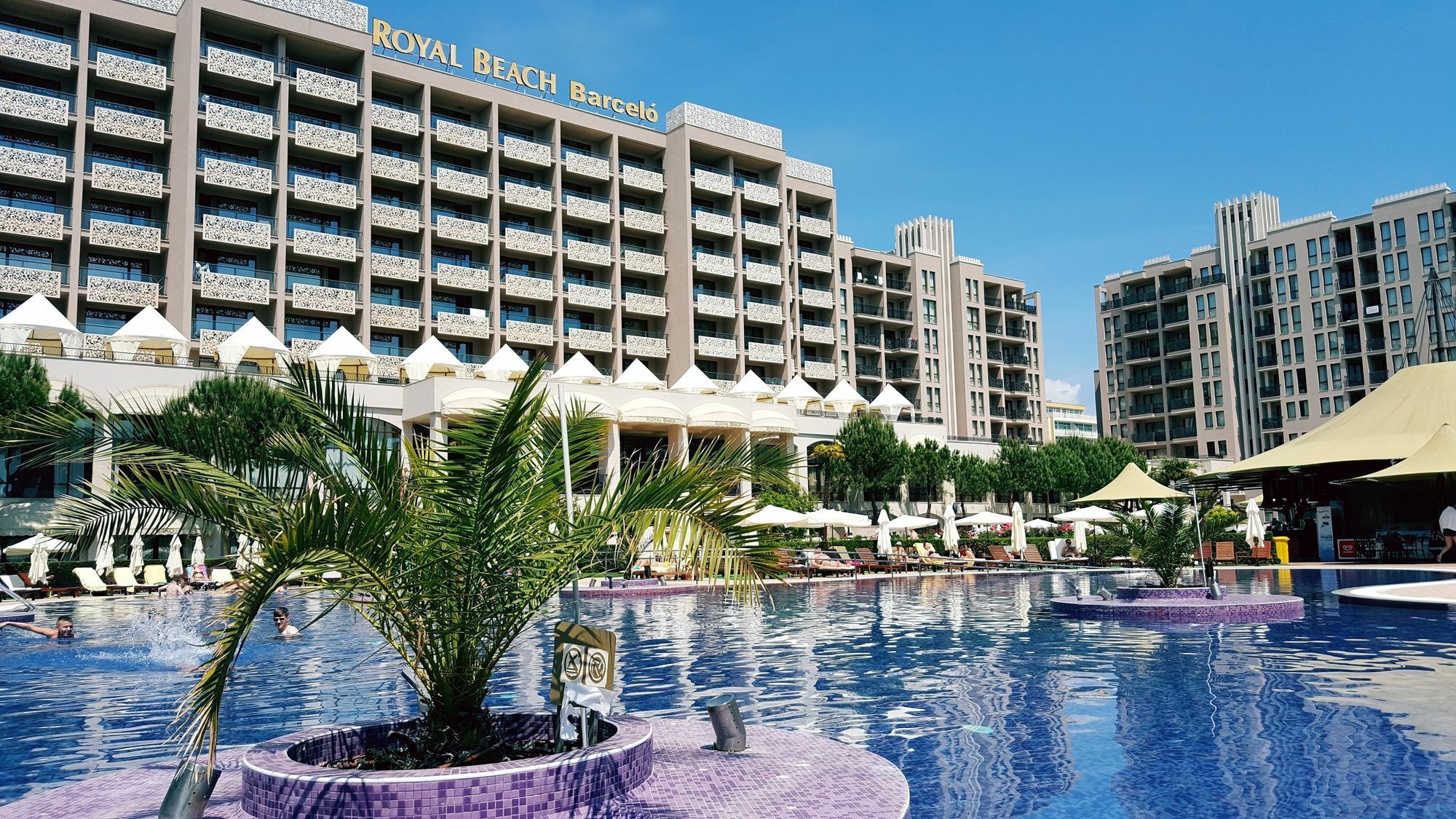 Royal Beach Private Apartments Sunny Beach Exterior foto